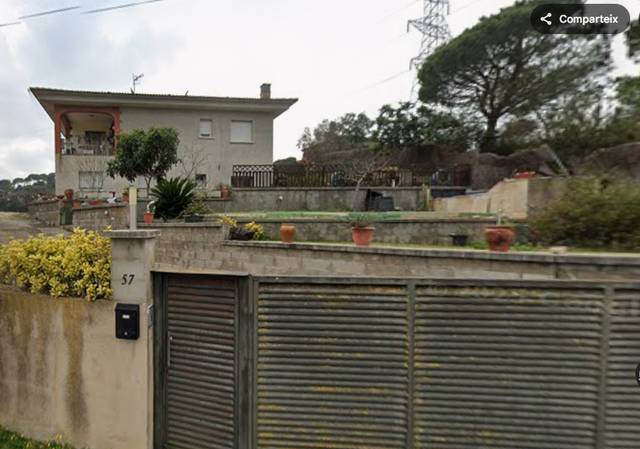 Casa-chalet en Venta en Carrer Collsacabra en Residencial Park