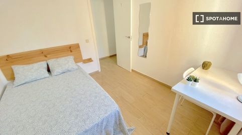 Foto 5 de Piso de alquiler en El Torrejón - El Cerezo, Sevilla Capital