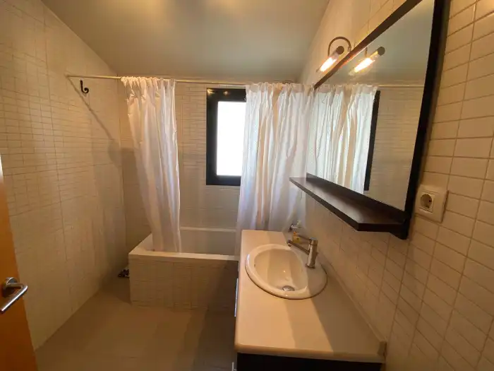 Baño de Dúplex en venta en Lleida con Aire acondicionado, Calefacción y Terraza