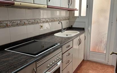 Kitchen of Flat for sale in Santa Coloma de Gramenet  with Air Conditioner