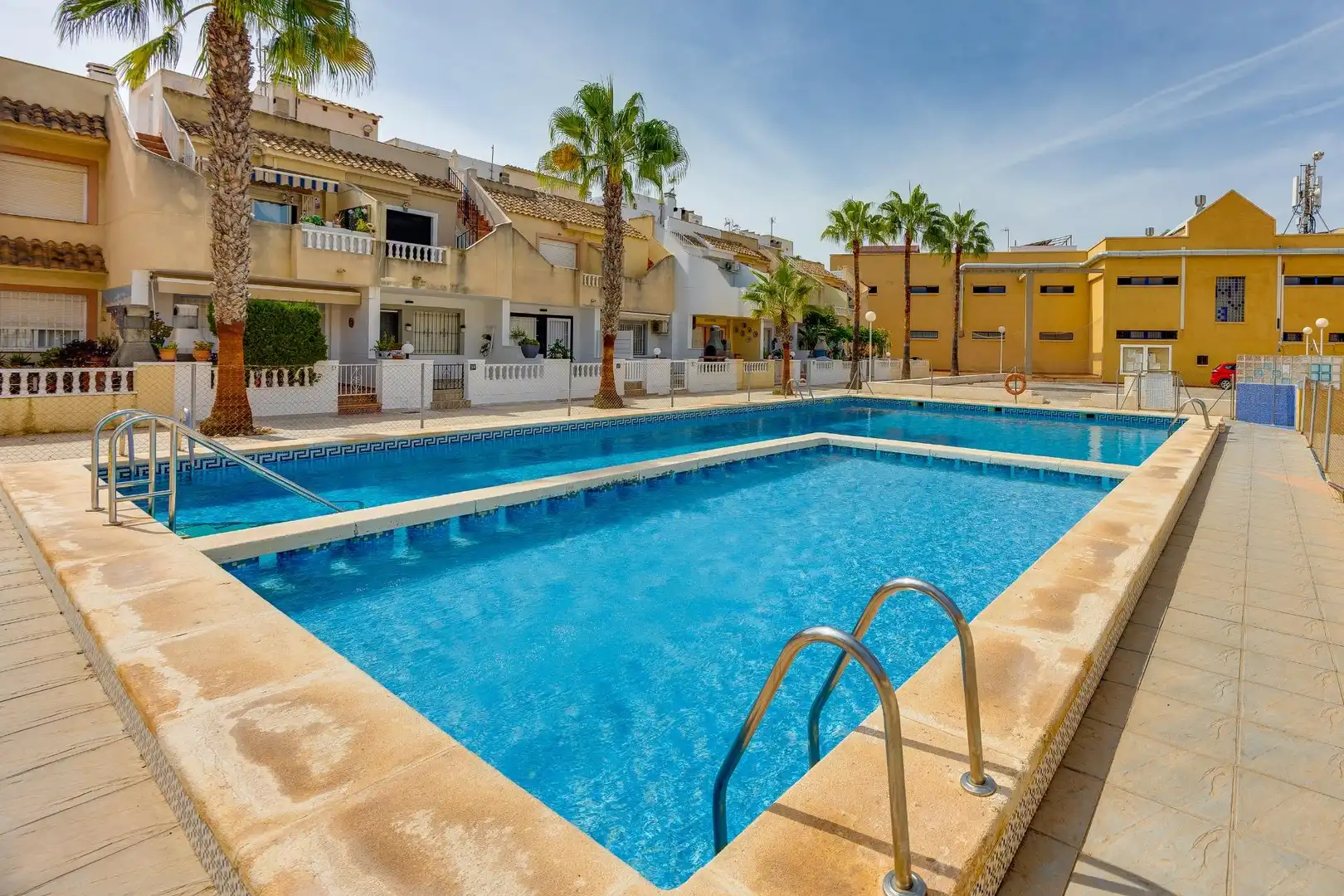 Casa a schiera con terrazza in vendita a Calle La Serviola, imagen 9