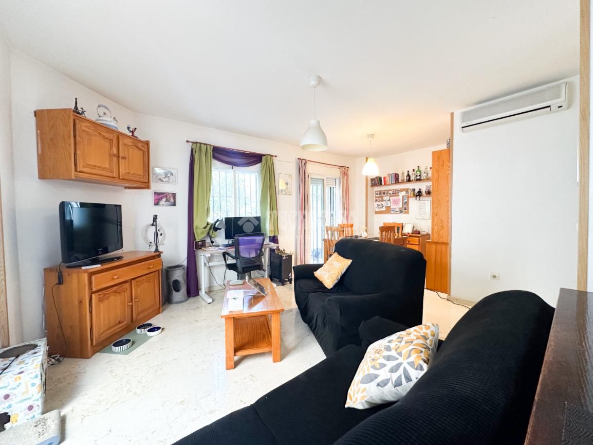 Sala d'estar de Pis en venda en Güéjar Sierra amb Terrassa