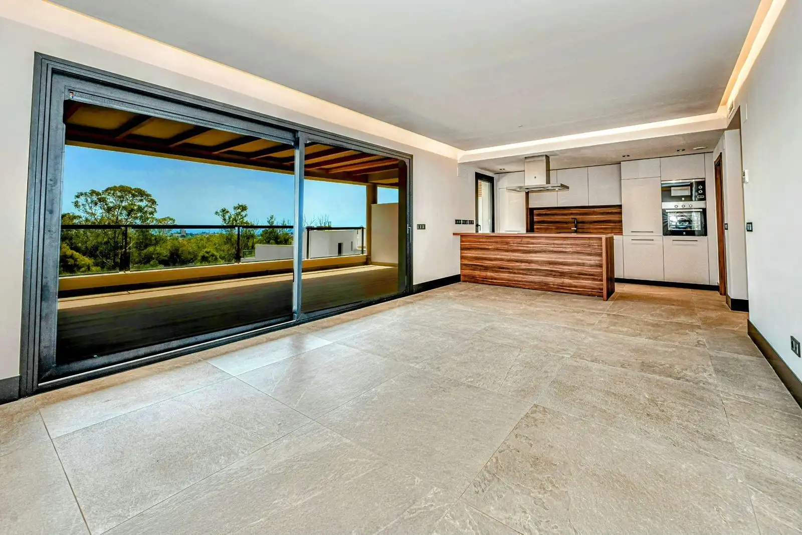 Apartament amb piscina en venda a Urbanizacion N Andalucia J 9, imagen 4