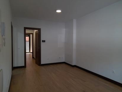Flat to rent in Meco  with Air Conditioner, Heating and Terrace