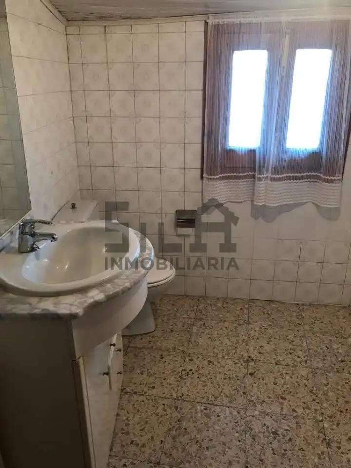 Bathroom of Houses for sale in Nogueira de Ramuín  with Heating, Storage room and Balcony