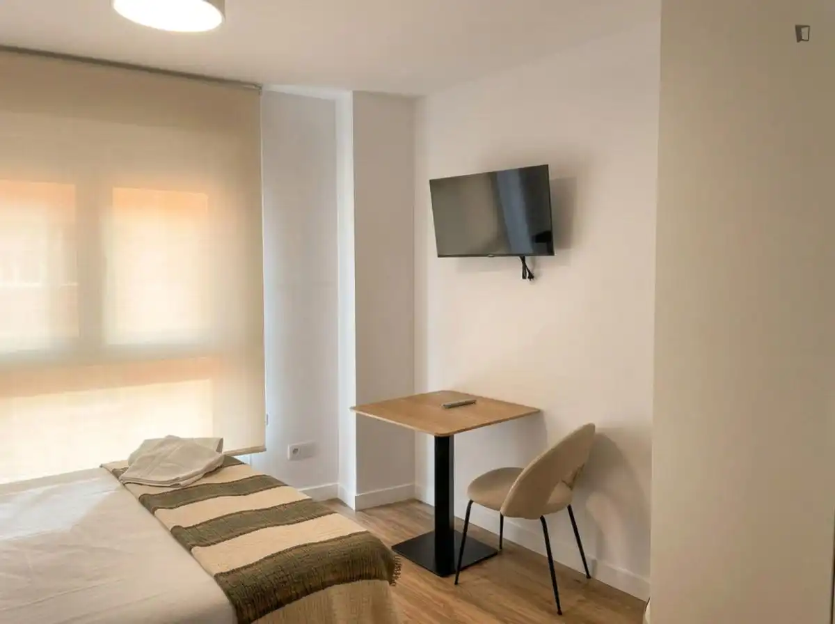 Bedroom of Study for rent in Madrid  with Air Conditioner, Heating and Furnished