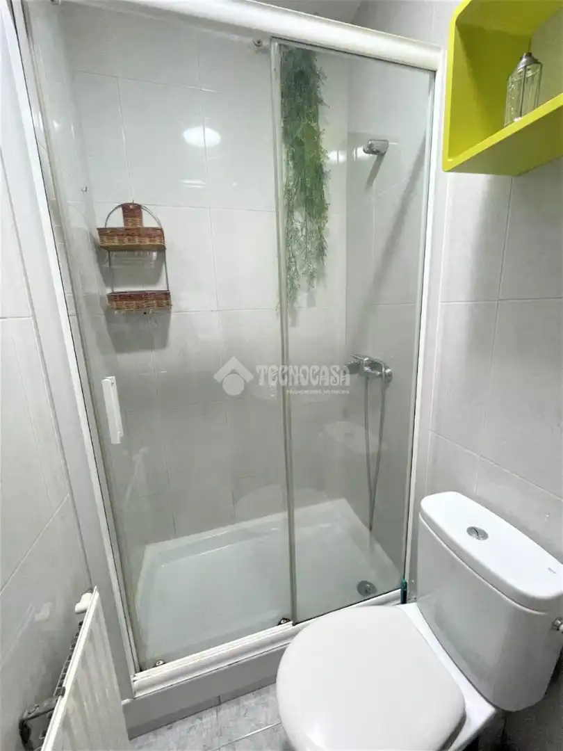 Bathroom of Flat for sale in Centro