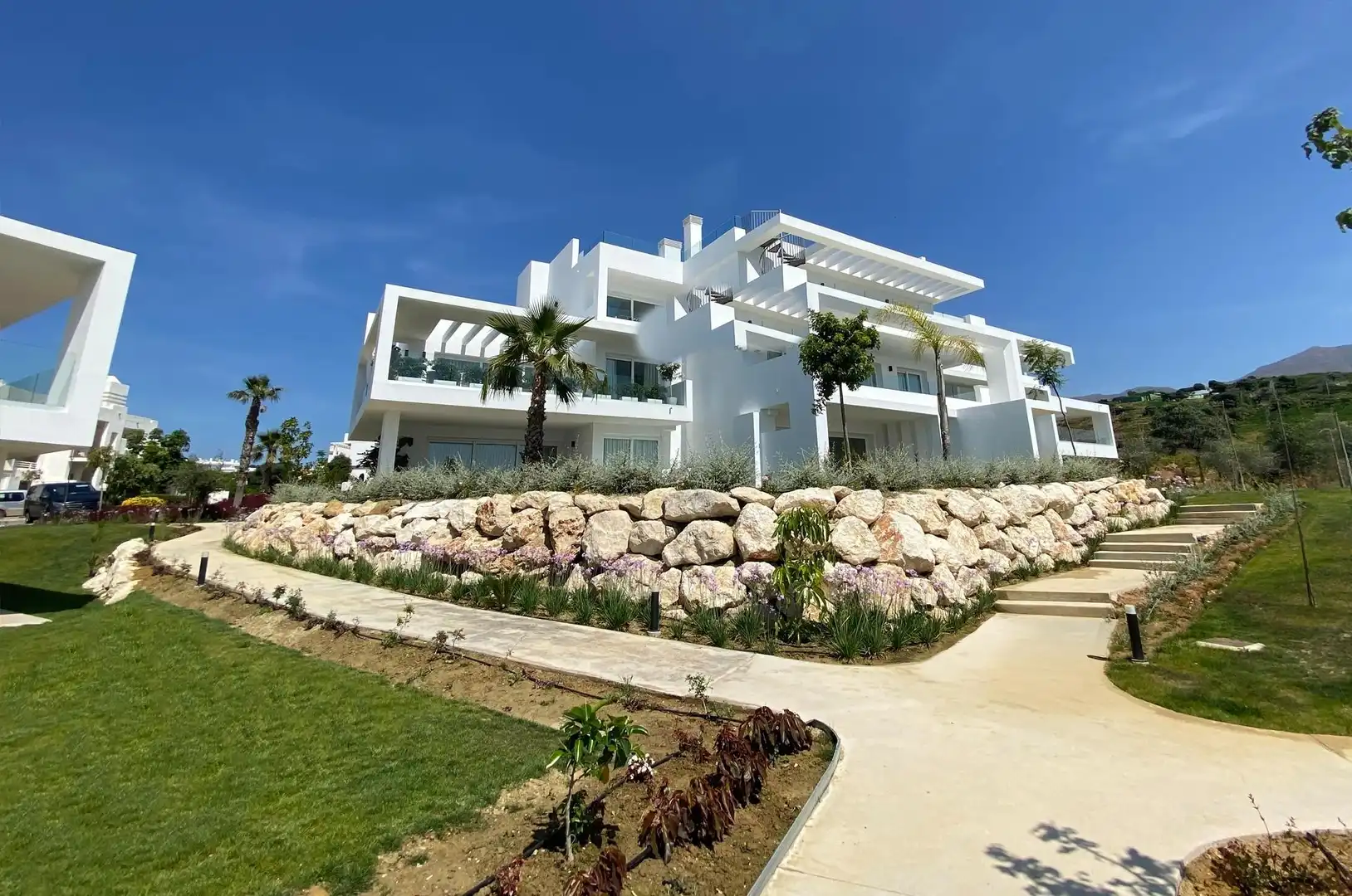 Vista exterior de Apartamento en venta en Casares con Aire acondicionado, Jardín privado y Terraza