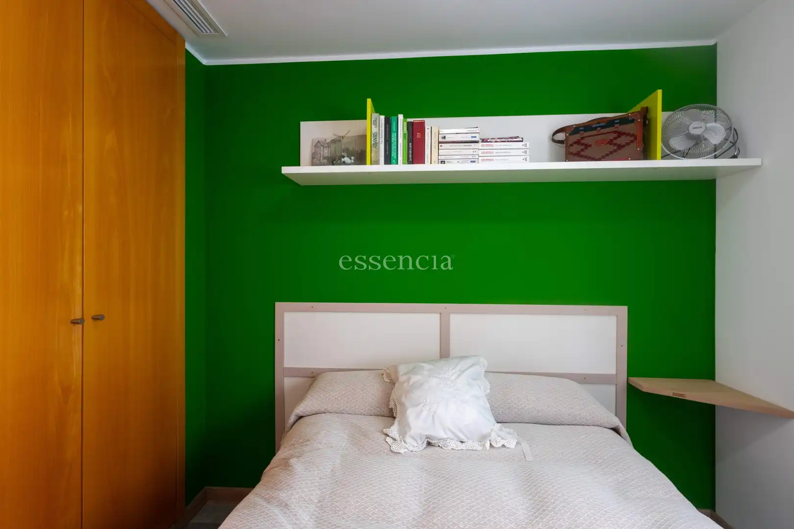 Habitación de Ático en venta en Miramar con Aire acondicionado, Terraza y Trastero