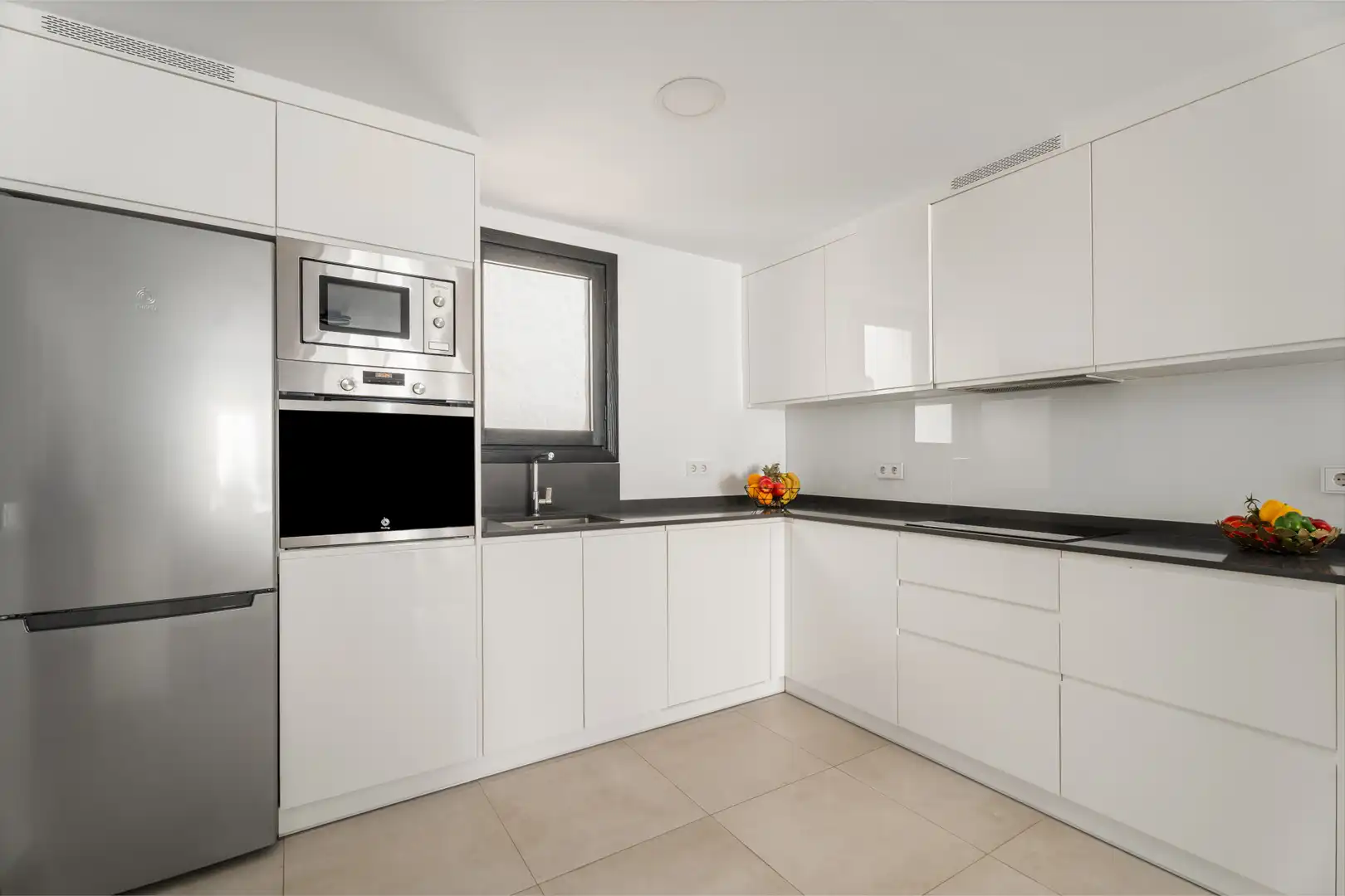 Apartament amb ascensor en venda a Nueva Andalucía, imagen 11