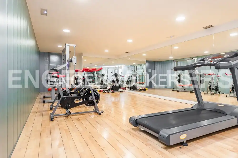 Attic for rent in Madrid  with Air Conditioner, Heating and Furnished