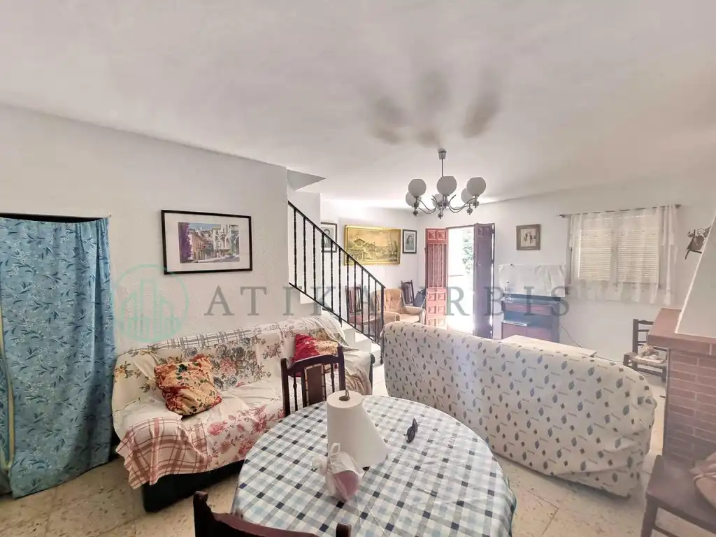Sala de estar de Casa o chalet en venta en Canillas de Aceituno con Aire acondicionado, Jardín privado y Terraza
