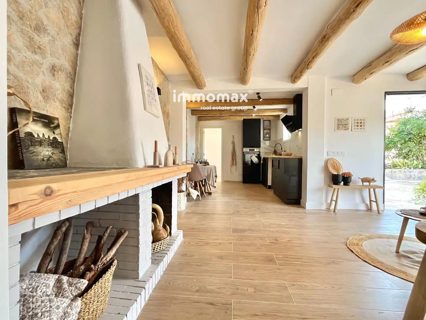 Houses for sale in Vilanova i la Geltrú  with Terrace and Storage room