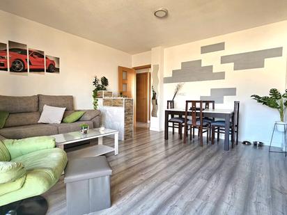 Living room of Duplex for sale in Numancia de la Sagra  with Air Conditioner, Heating and Terrace