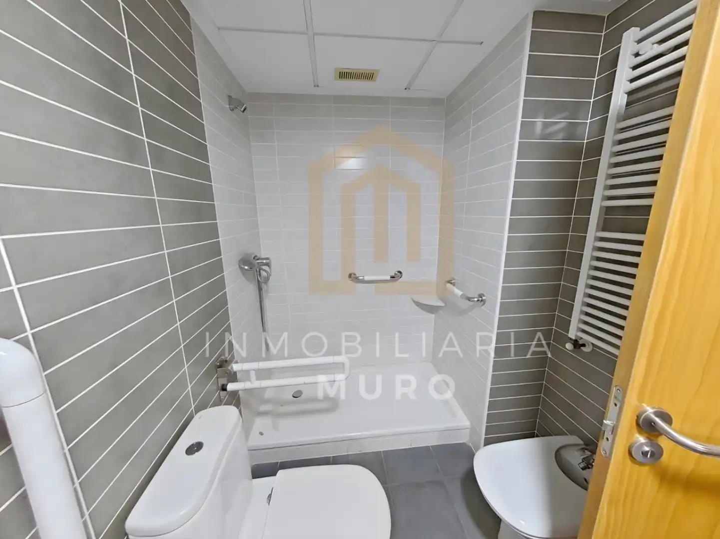 Badezimmer von Wohnung zum Verkauf in Muro de Alcoy mit Heizung, Abstellraum und Balkon
