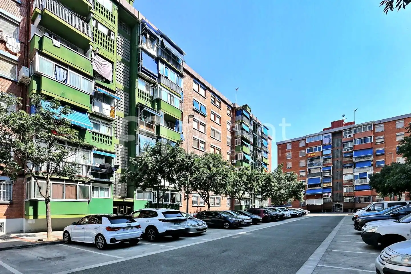 Vista exterior de Pis en venda en Sabadell