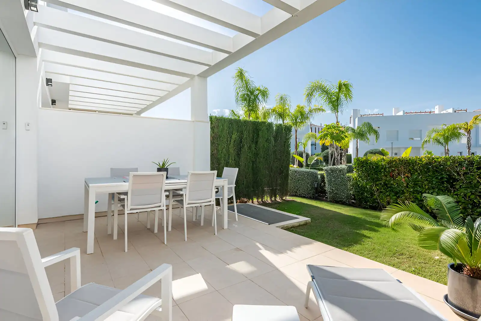 Adosado con piscina en venta en Elviria - Cabopino, imagen 9