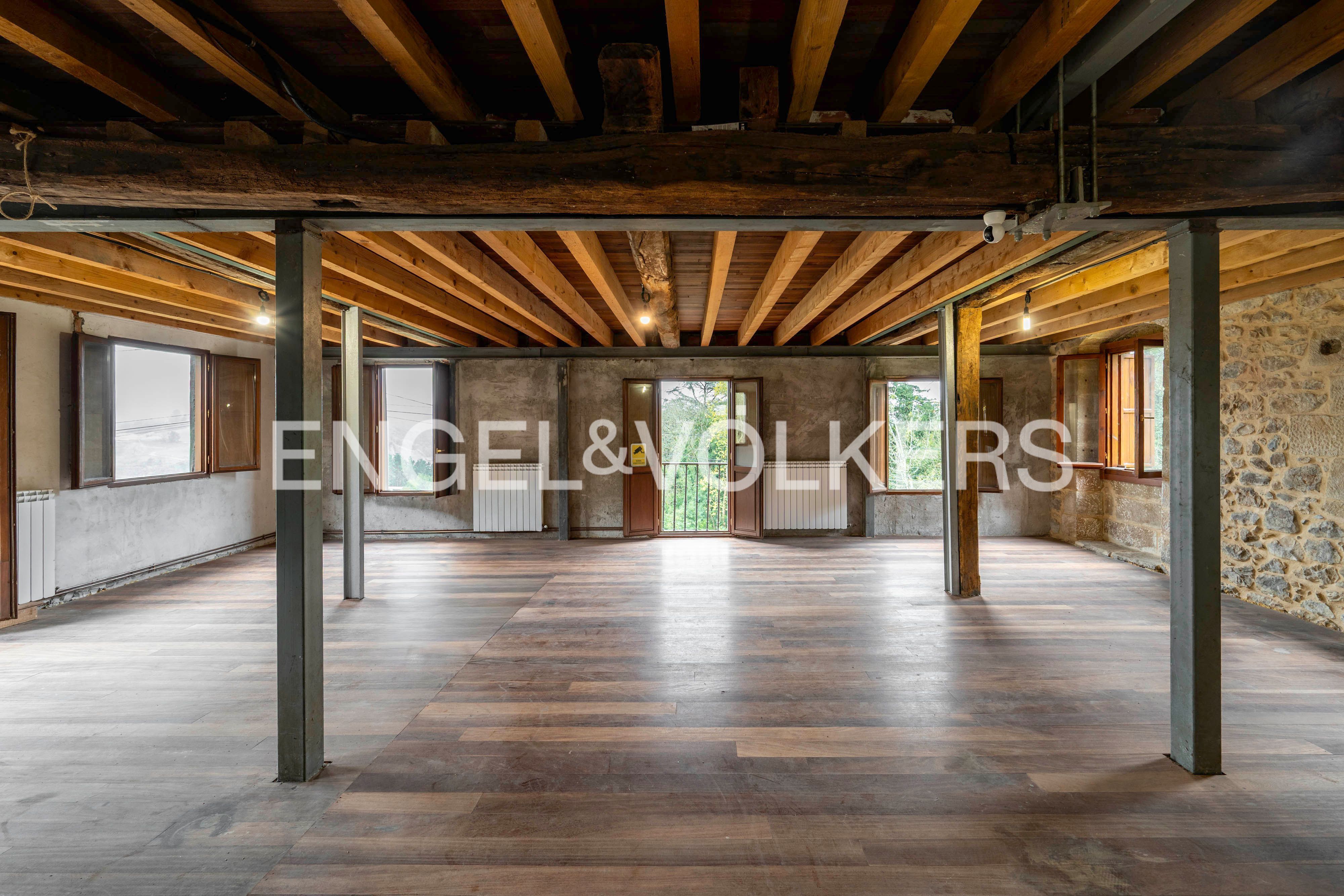 Casa o xalet en venda en Donostia - San Sebastián  amb Calefacció i Balcó