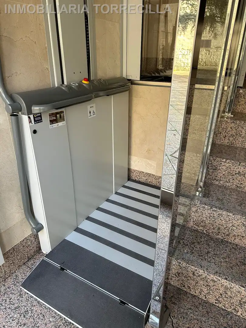 Pis amb ascensor en venda a San Martín, imagen 2