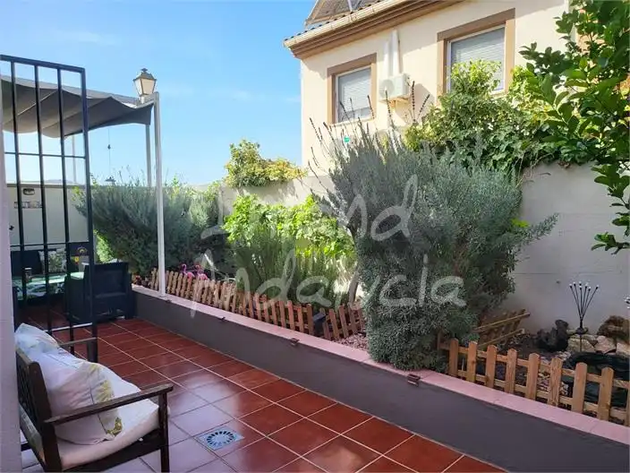 Adossat amb piscina en venda a Fuente de Piedra, imagen 5