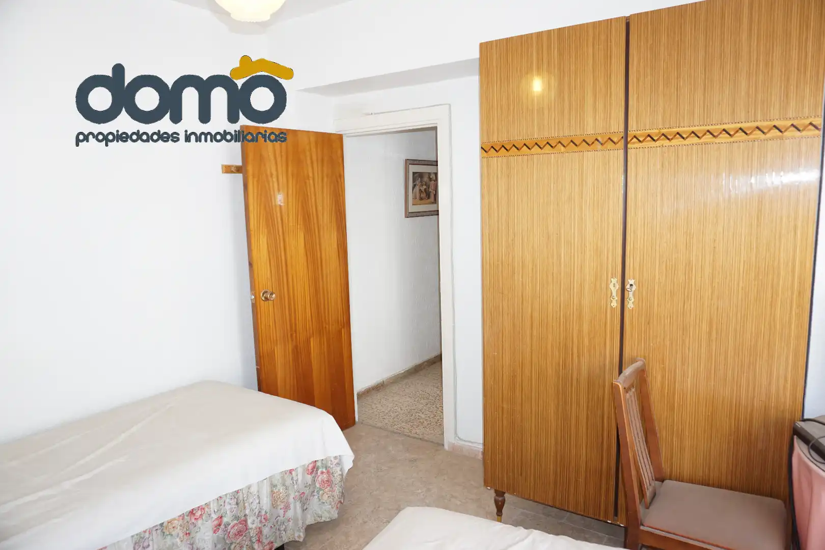 Habitación de Piso en venta en Almería con Amueblado y Balcón
