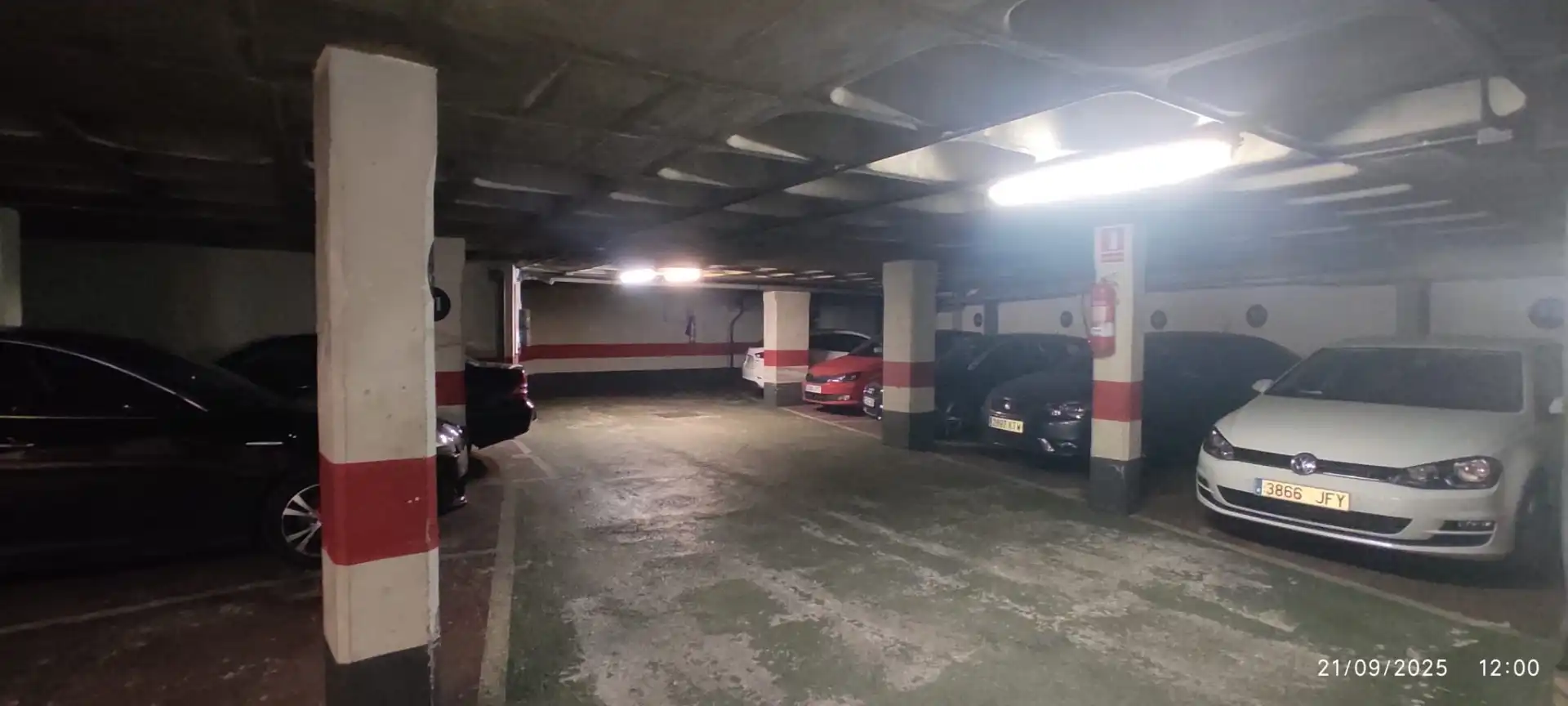 Parkplatz von Garage zum Verkauf in Zaragoza