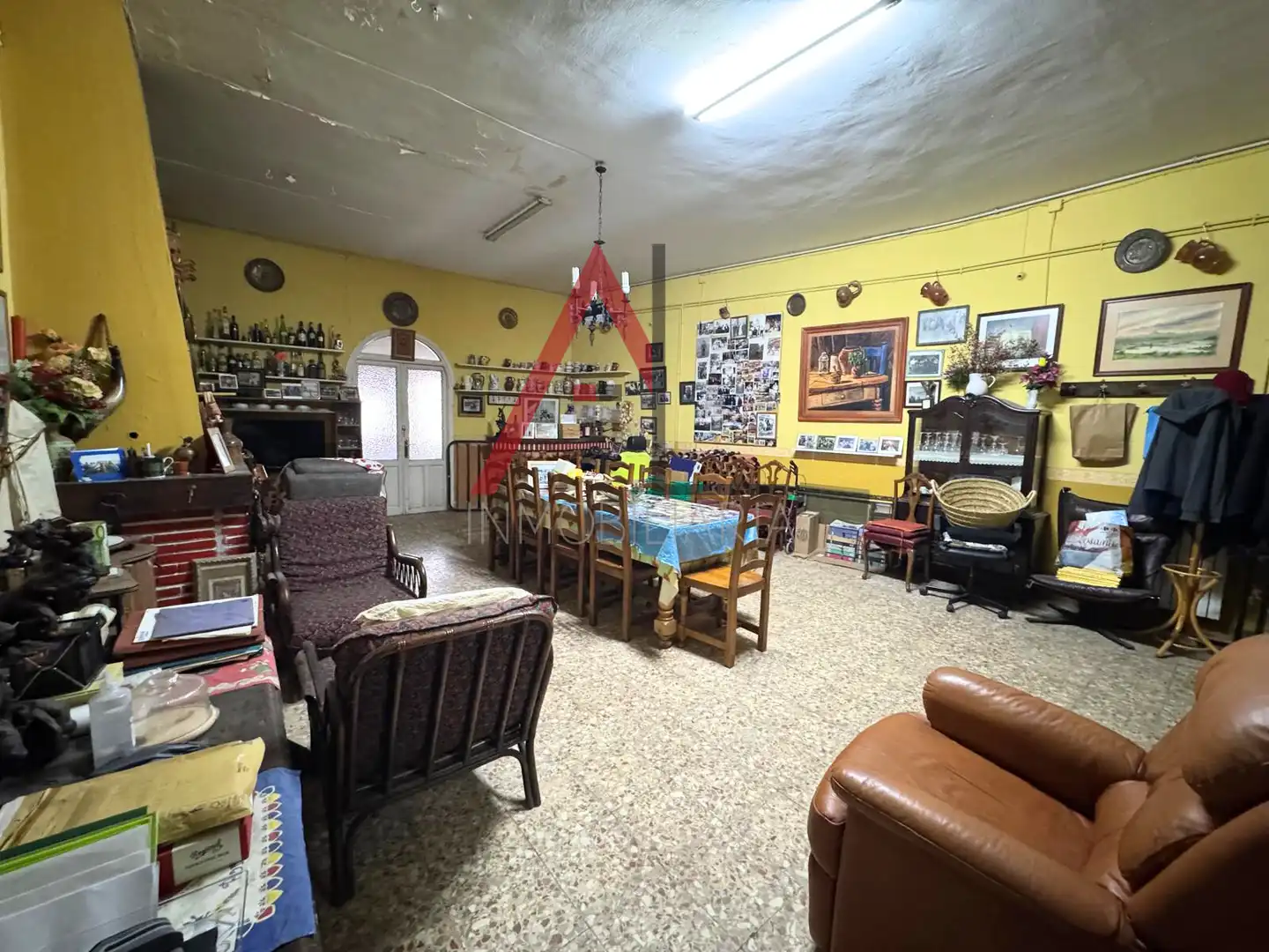 Edificio en venta en Nava de la Asunción