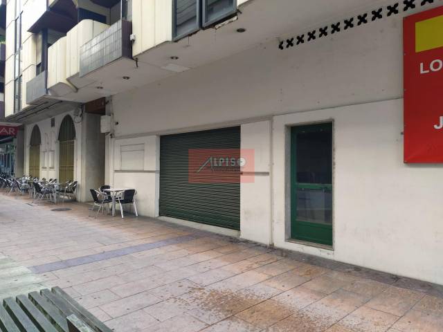 Local comercial en Alquiler en Centro