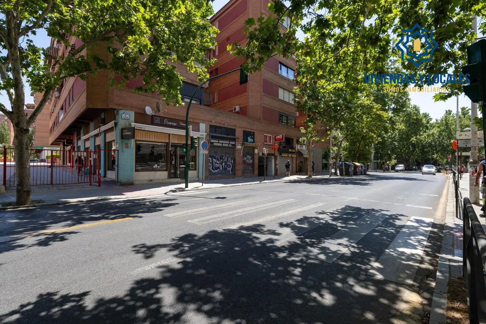 Local comercial en venda a Avenida de Madrid