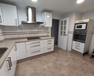 Kitchen of Flat to rent in  Córdoba Capital  with Air Conditioner and Terrace