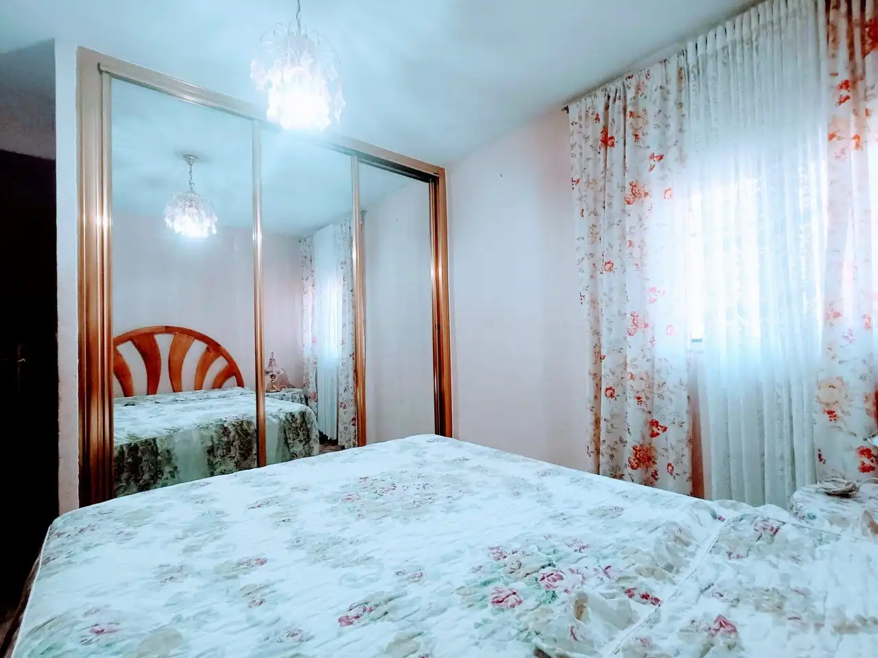 Bedroom of Flat for rent in Madrid  with Air Conditioner and Furnished