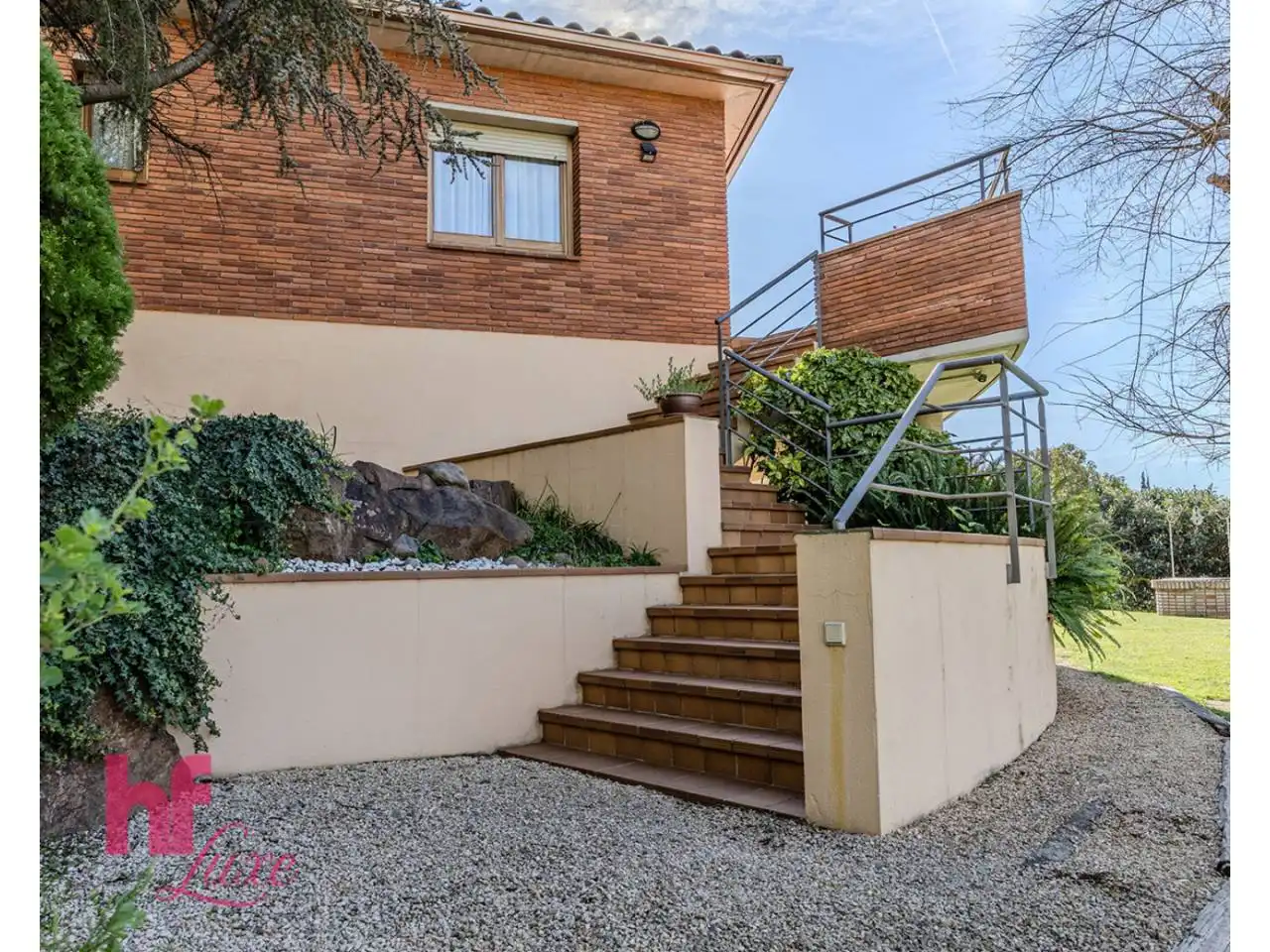 Vista exterior de Casa o chalet en venta en Granollers con Calefacción, Jardín privado y Parquet