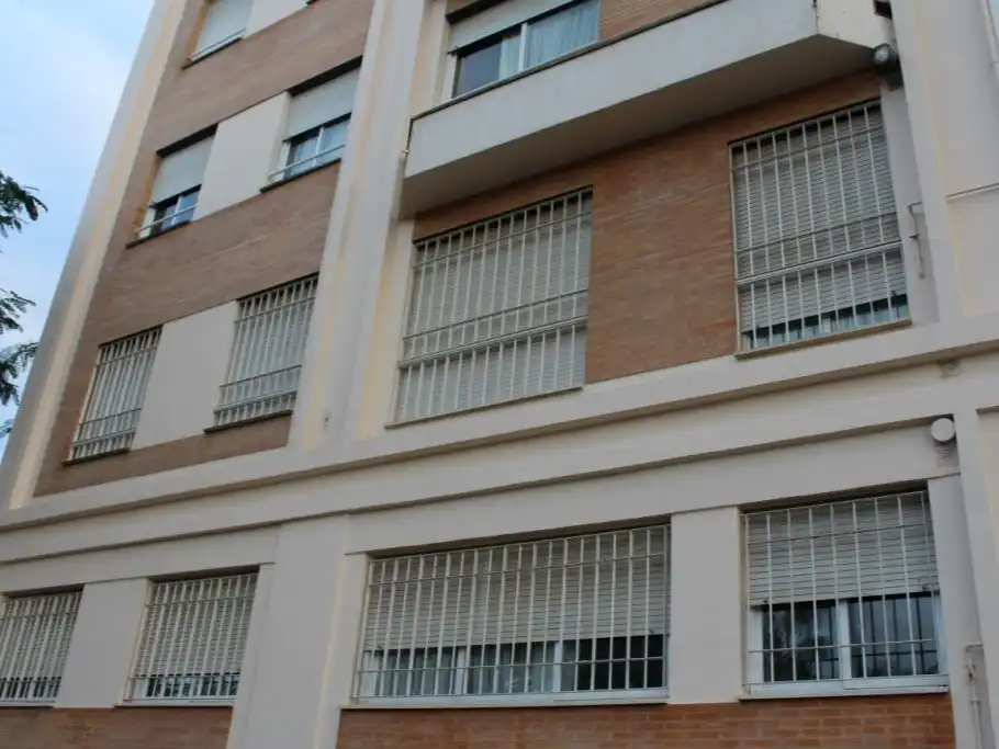 Außenansicht von Wohnung zur Miete in Sevilla mit Klimaanlage, Möbliert und Waschmaschine