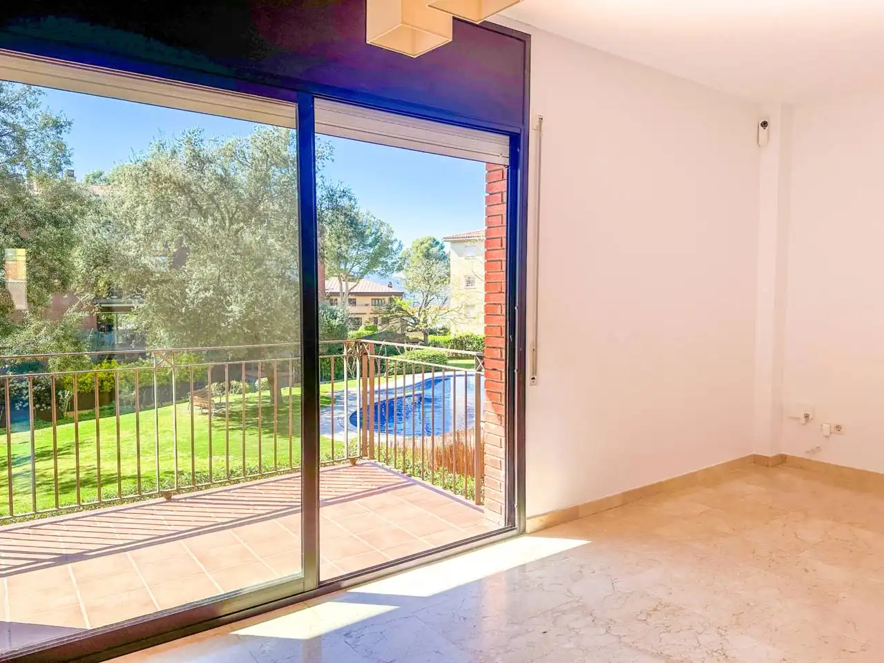 Terrasse von Wohnung zum Verkauf in Girona mit Heizung, Terrasse und Balkon