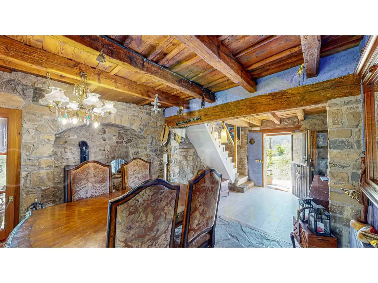 Comedor de Finca rústica en venta en Sant Jaume de Frontanyà con Calefacción y Jardín privado