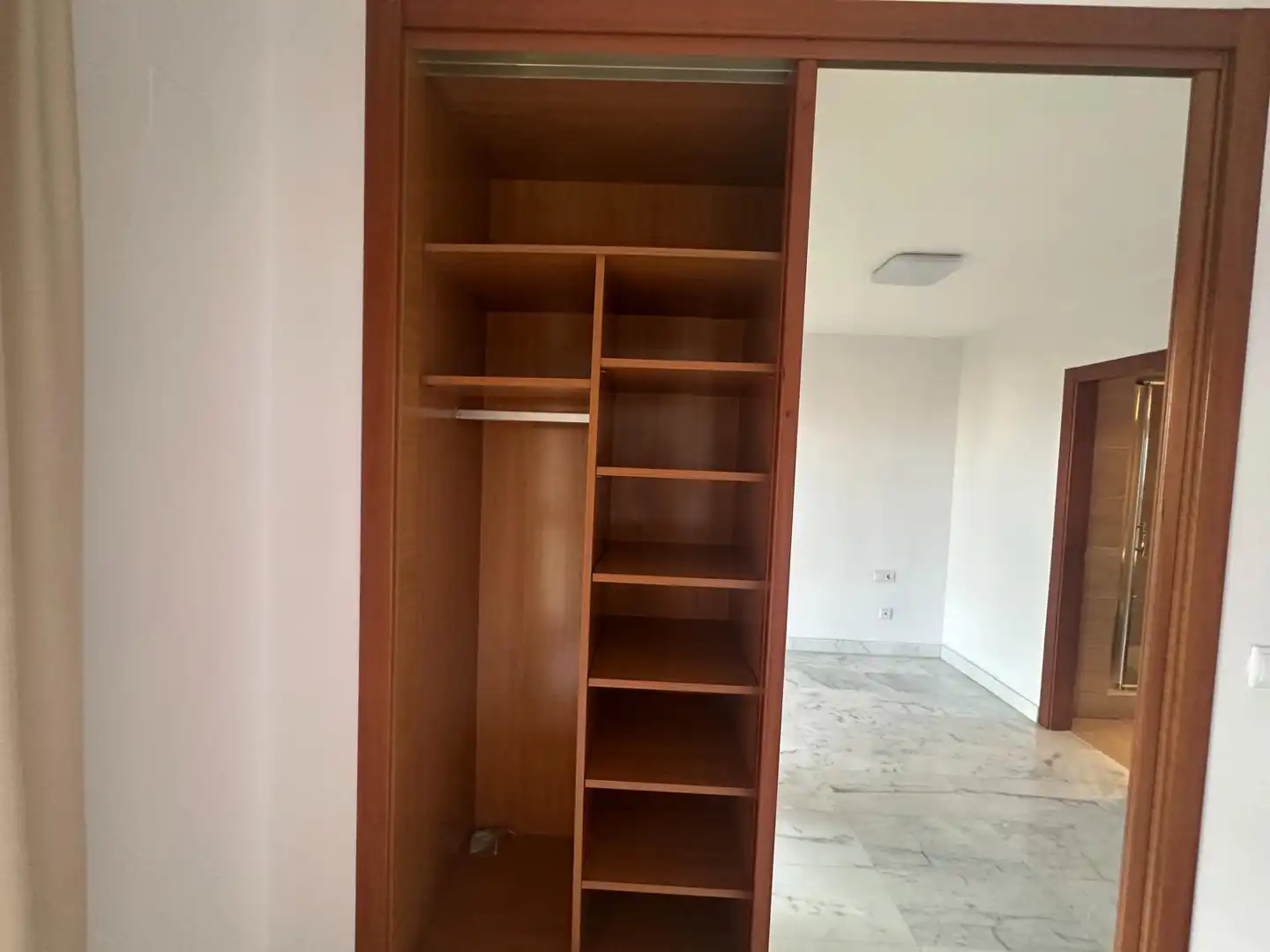 Habitación de Piso de alquiler en Alicante / Alacant con Aire acondicionado y Piscina comunitaria