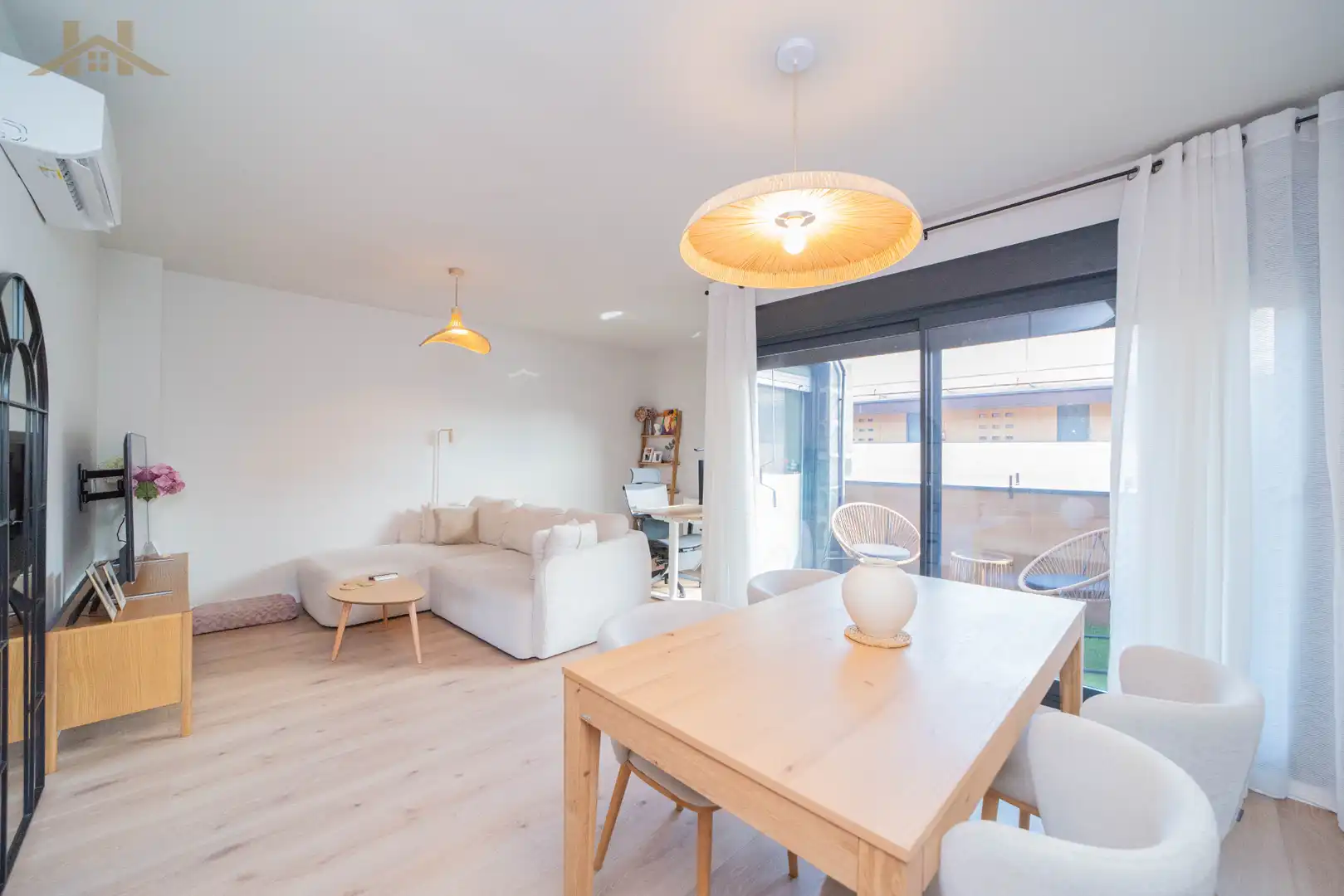 Sala de estar de Piso en venta en Boadilla del Monte con Aire acondicionado, Calefacción y Trastero