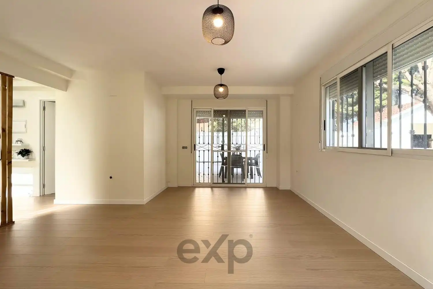 Casa o chalet en venta en Riba-roja de Túria con Aire acondicionado, Jardín privado y Terraza