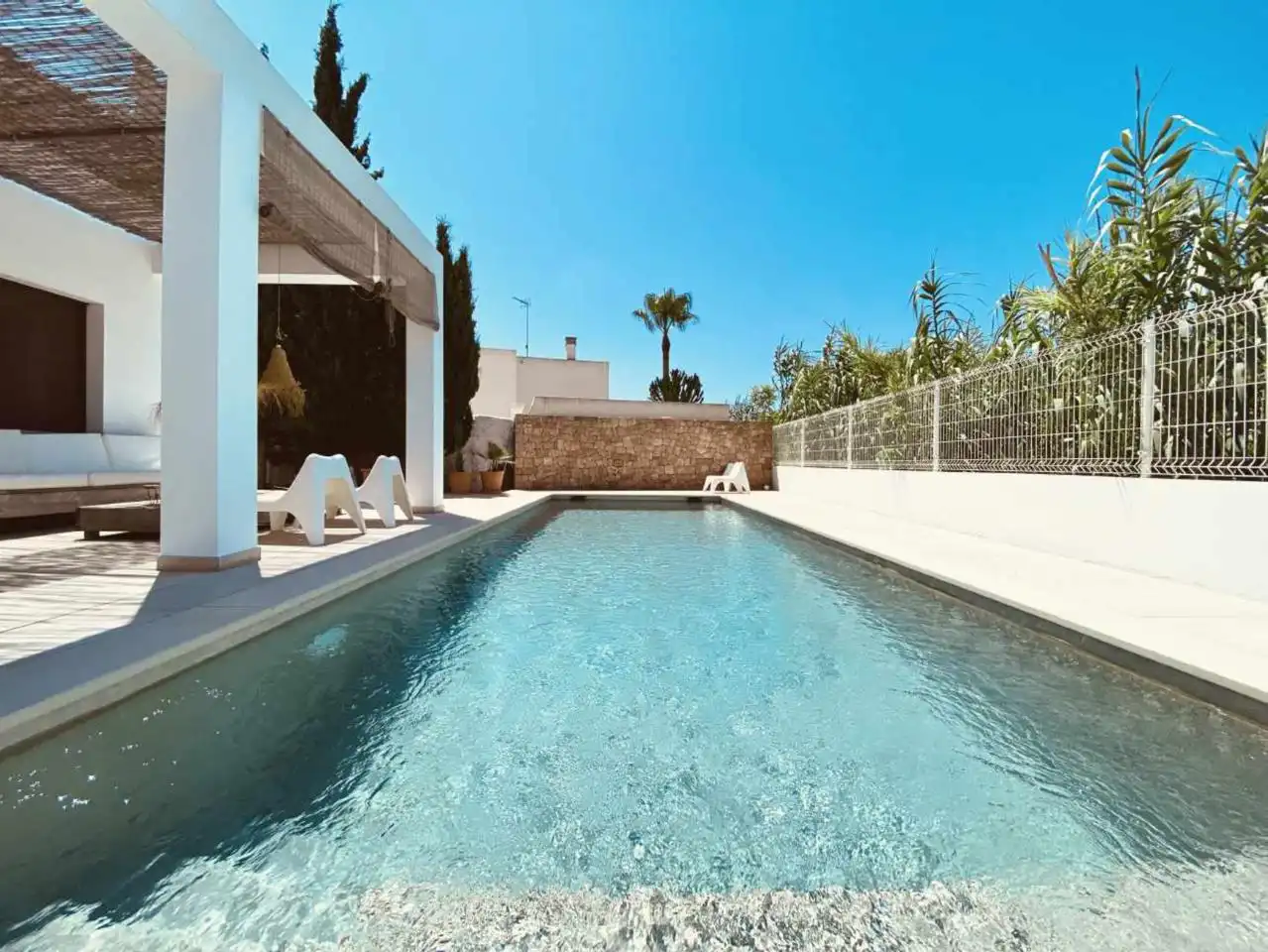 Piscina de Casa o chalet de alquiler en Santa Eulària des Riu con Aire acondicionado, Terraza y Piscina