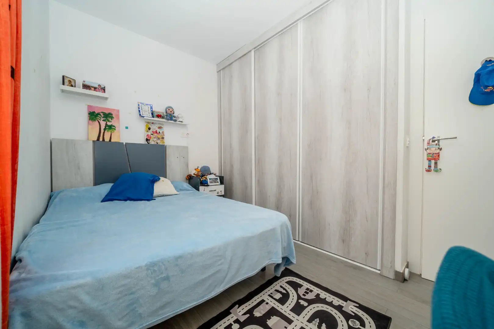 Dormitori de Casa adosada en venda en Pilar de la Horadada amb Aire condicionat, Jardí privat i Traster