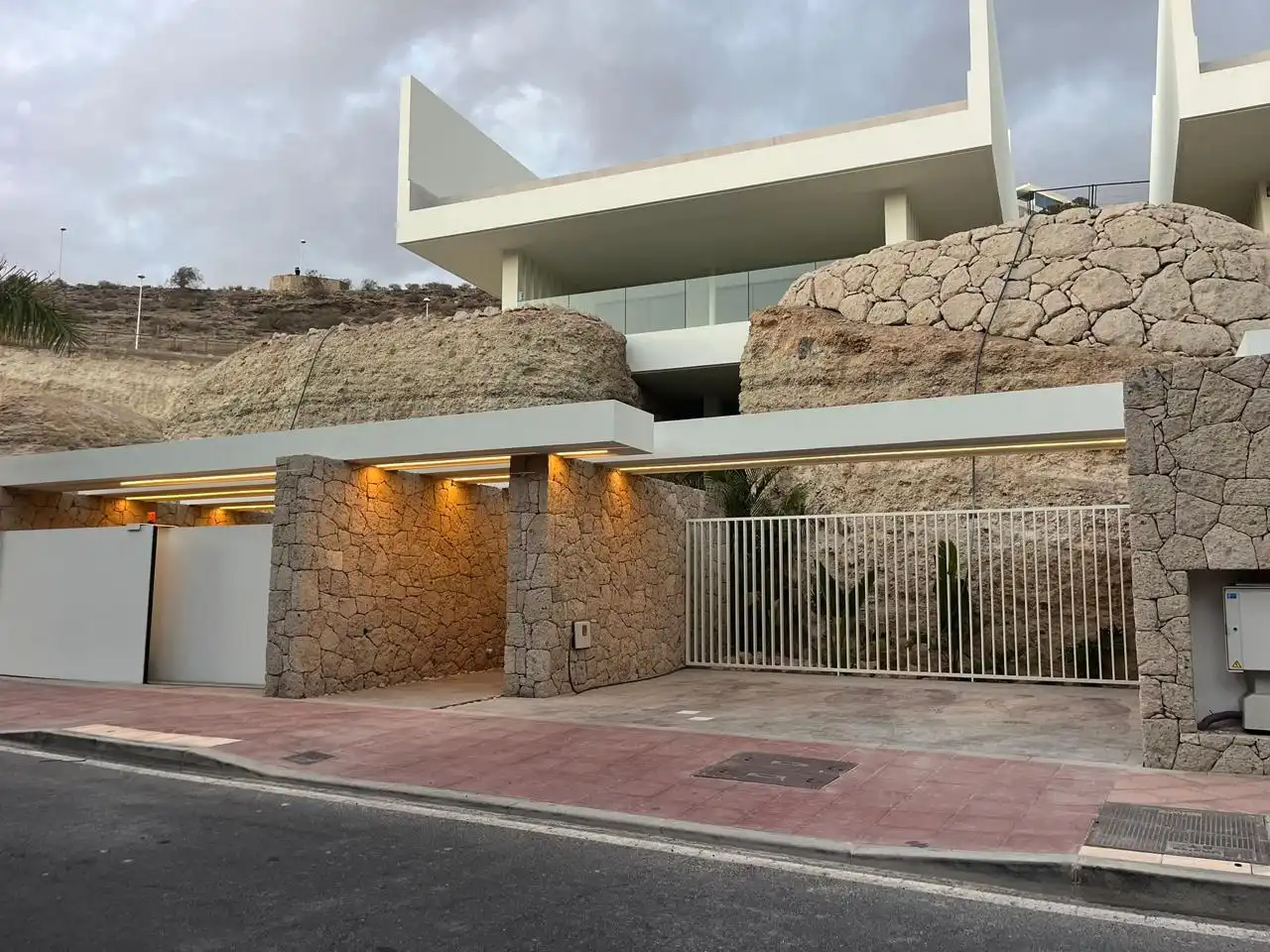 Casa amb piscina en venda a Calle Belgica, imagen 18
