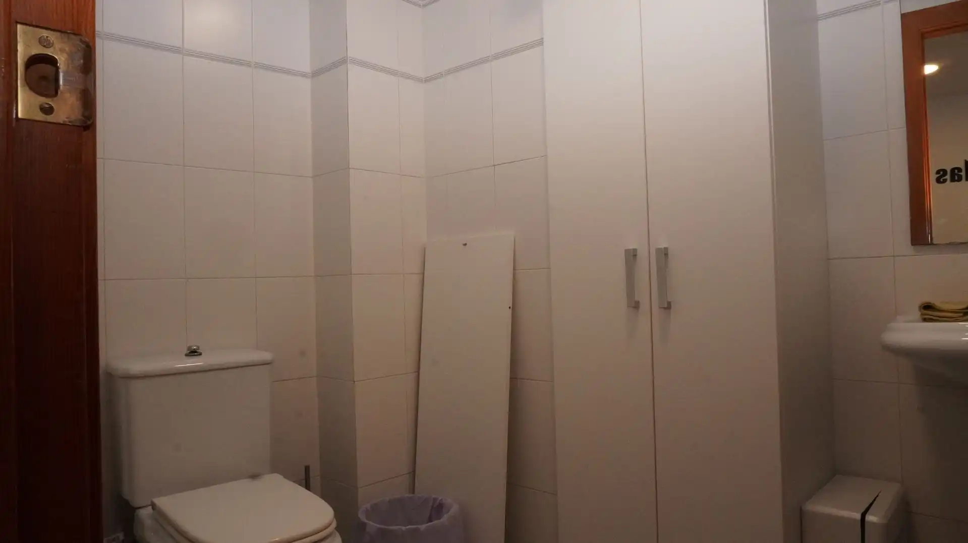 Badezimmer von Büro zur Miete in Motril mit Klimaanlage und Terrasse