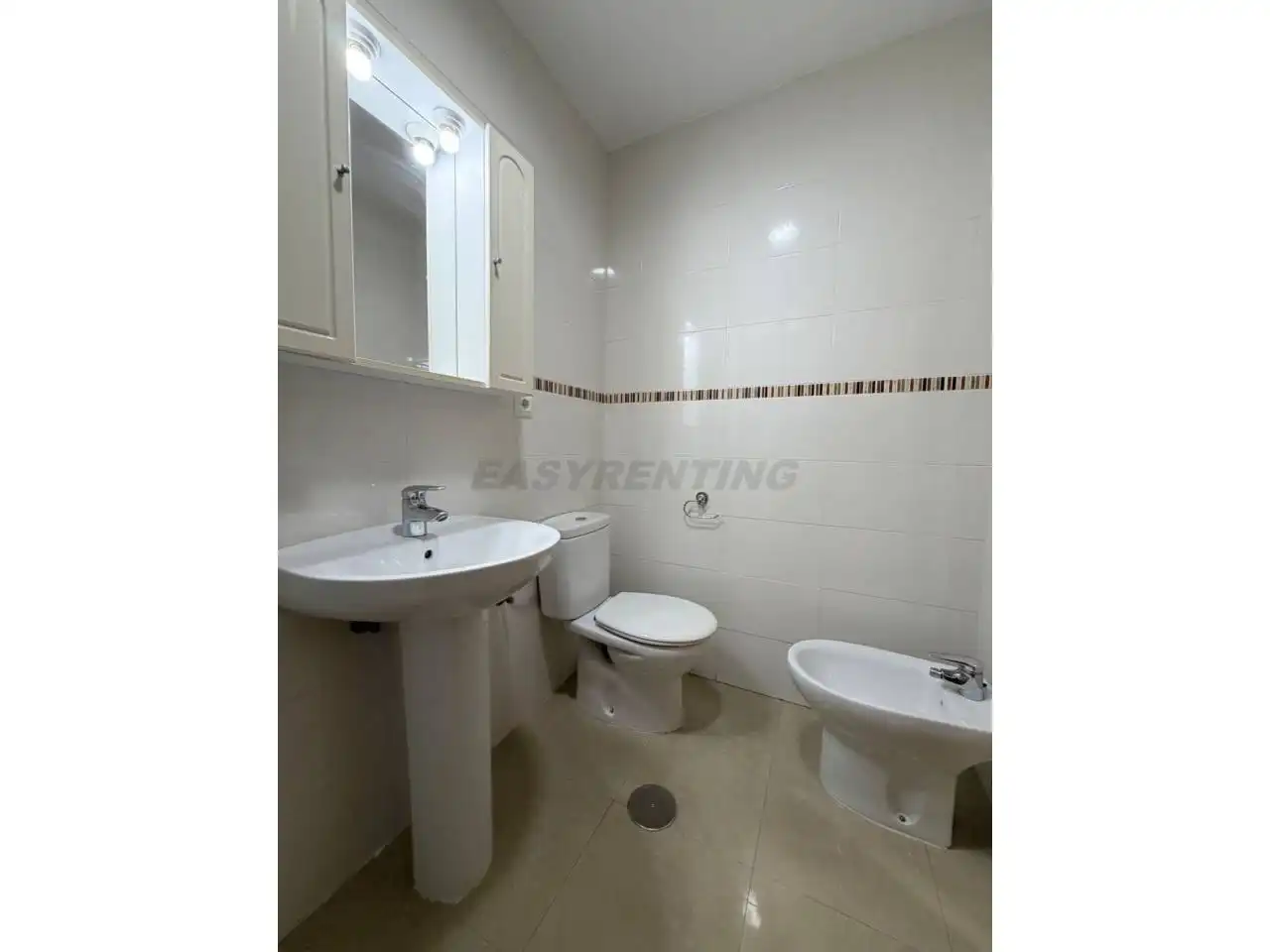 Bathroom of Flat for rent in Huerta Fava - Santiago
