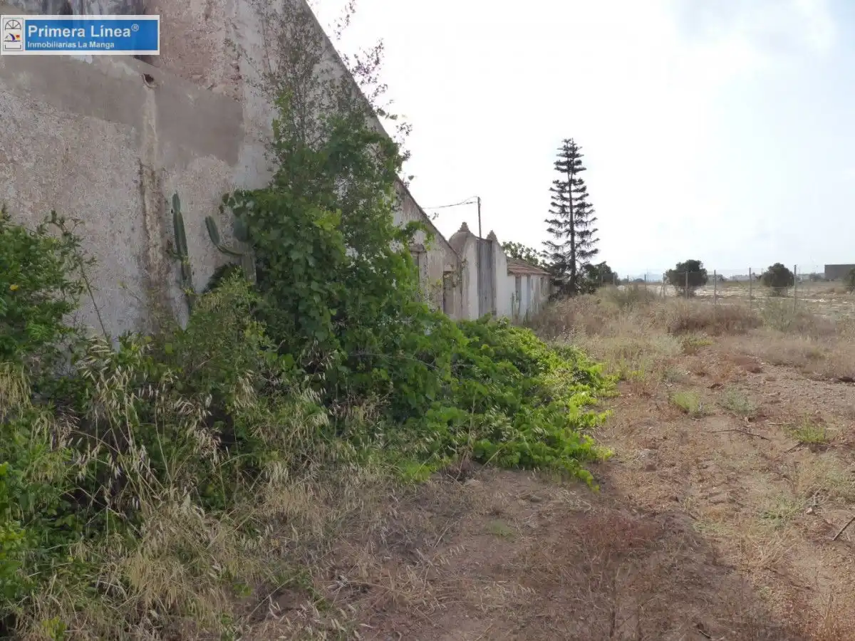 Finca rústica en venda en Cartagena amb Jardí privat