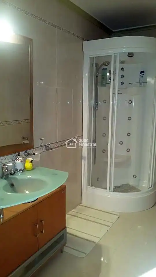 Bathroom of Houses for sale in Benidorm  with Air Conditioner, Private garden and Terrace
