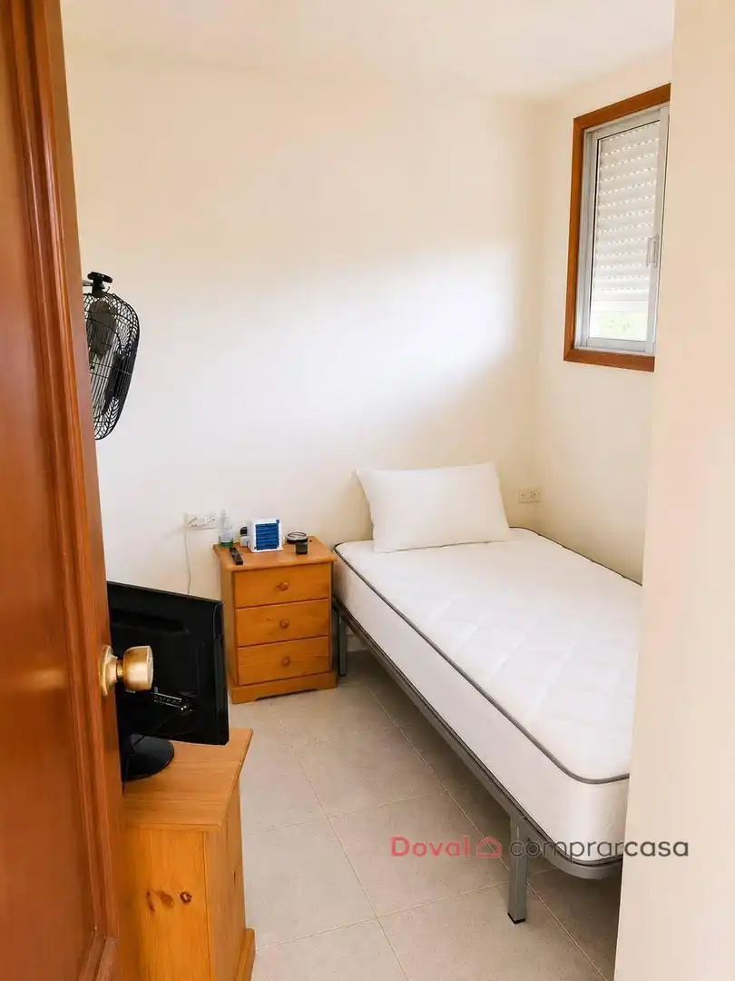 Dormitori de Casa o xalet en venda en O Porriño   amb Jardí privat, Traster i Balcó