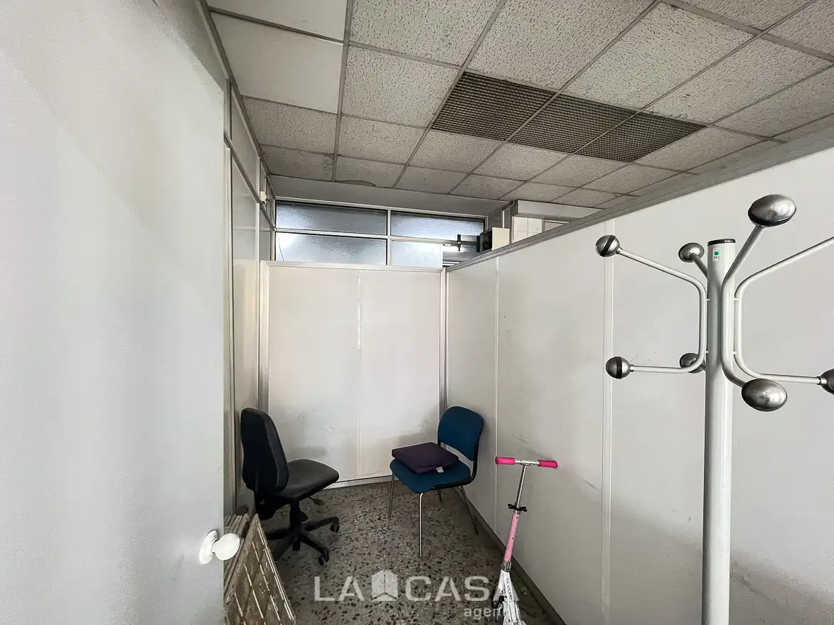 Local comercial en venda a Castell - Poble Vell, imagen 7