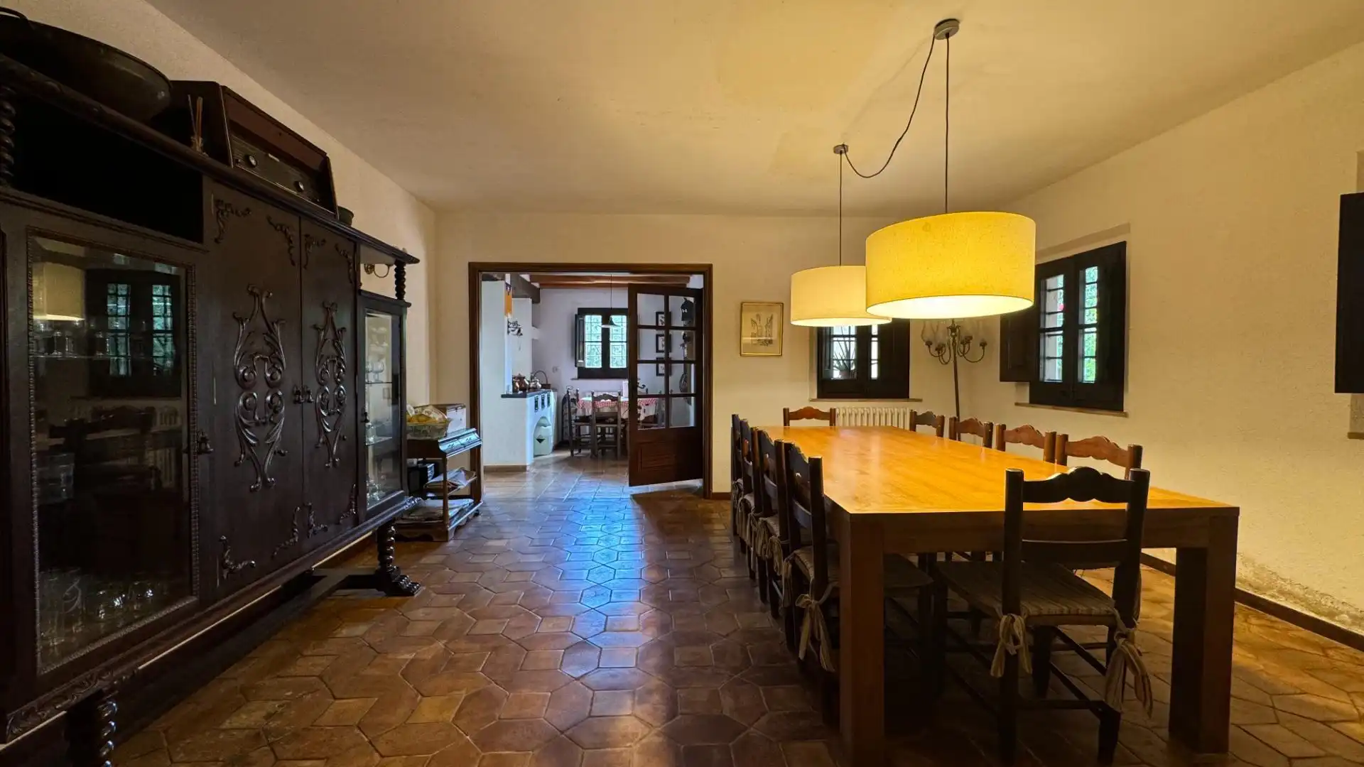 Comedor de Casa o chalet en venta en Llambilles con Calefacción, Jardín privado y Terraza