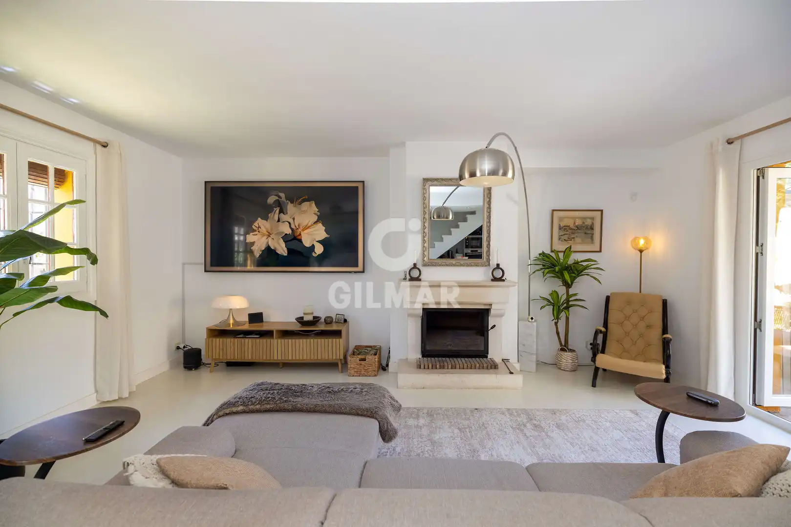 Sala de estar de Casa adosada en venta en Marbella con Calefacción, Piscina y Amueblado