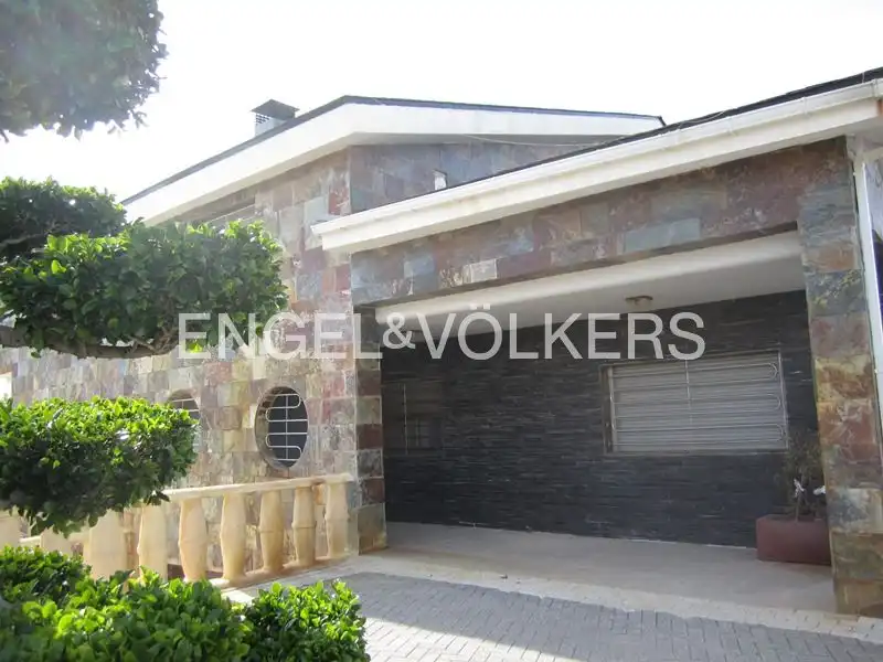 Vista exterior de Finca rústica en venta en Los Montesinos con Aire acondicionado, Calefacción y Jardín privado